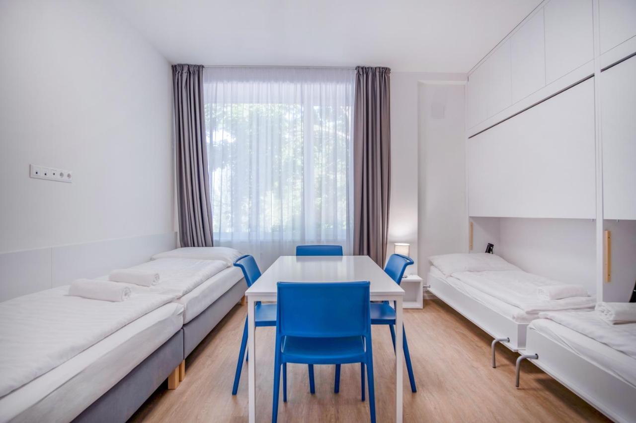 Ciszterci Rendezvenykoezpont Bed & Breakfast บาลาโตนัลมาดี ภายนอก รูปภาพ