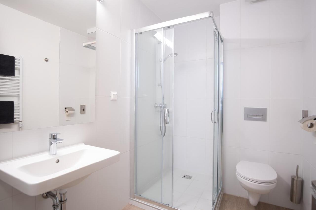 Ciszterci Rendezvenykoezpont Bed & Breakfast บาลาโตนัลมาดี ภายนอก รูปภาพ