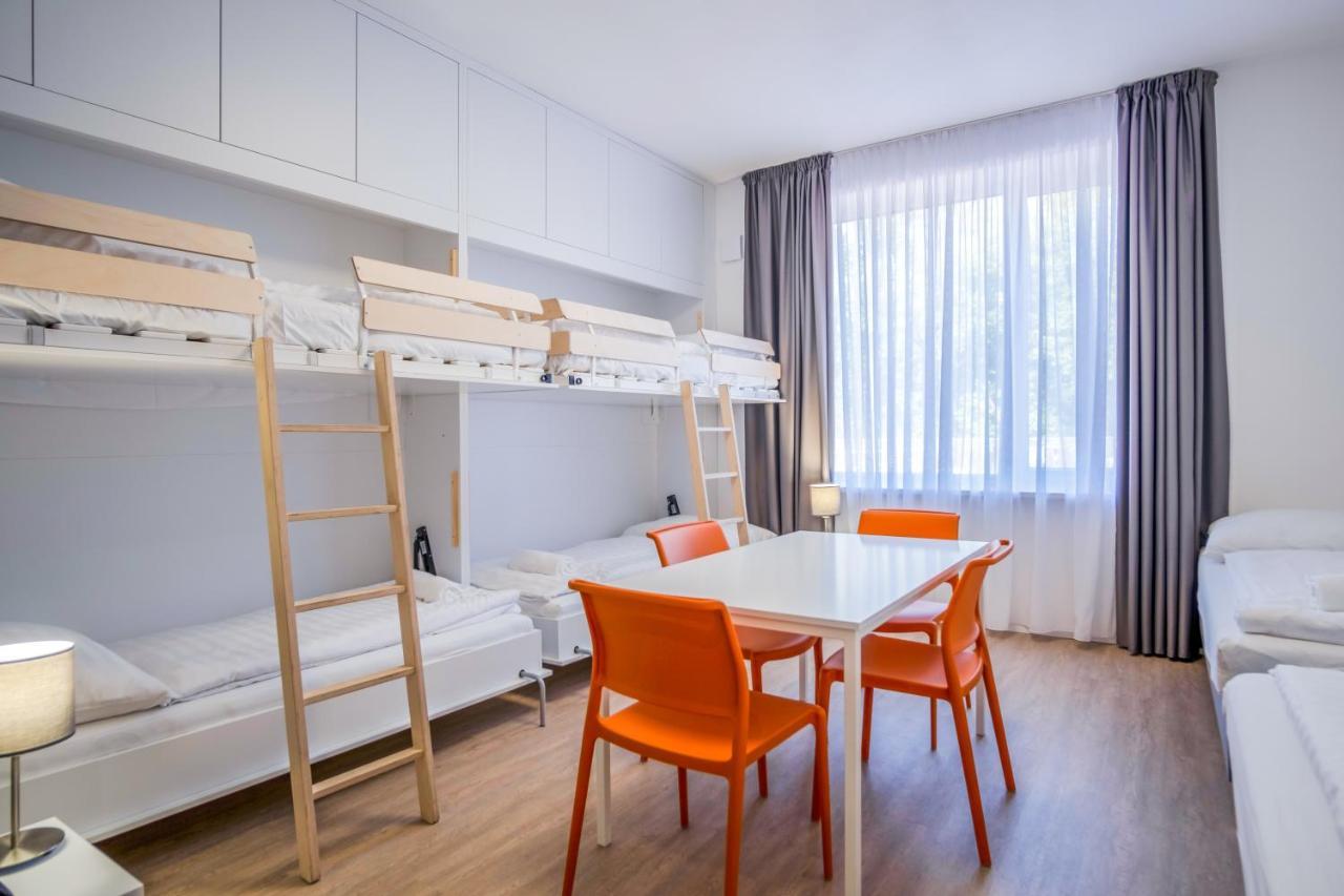 Ciszterci Rendezvenykoezpont Bed & Breakfast บาลาโตนัลมาดี ภายนอก รูปภาพ