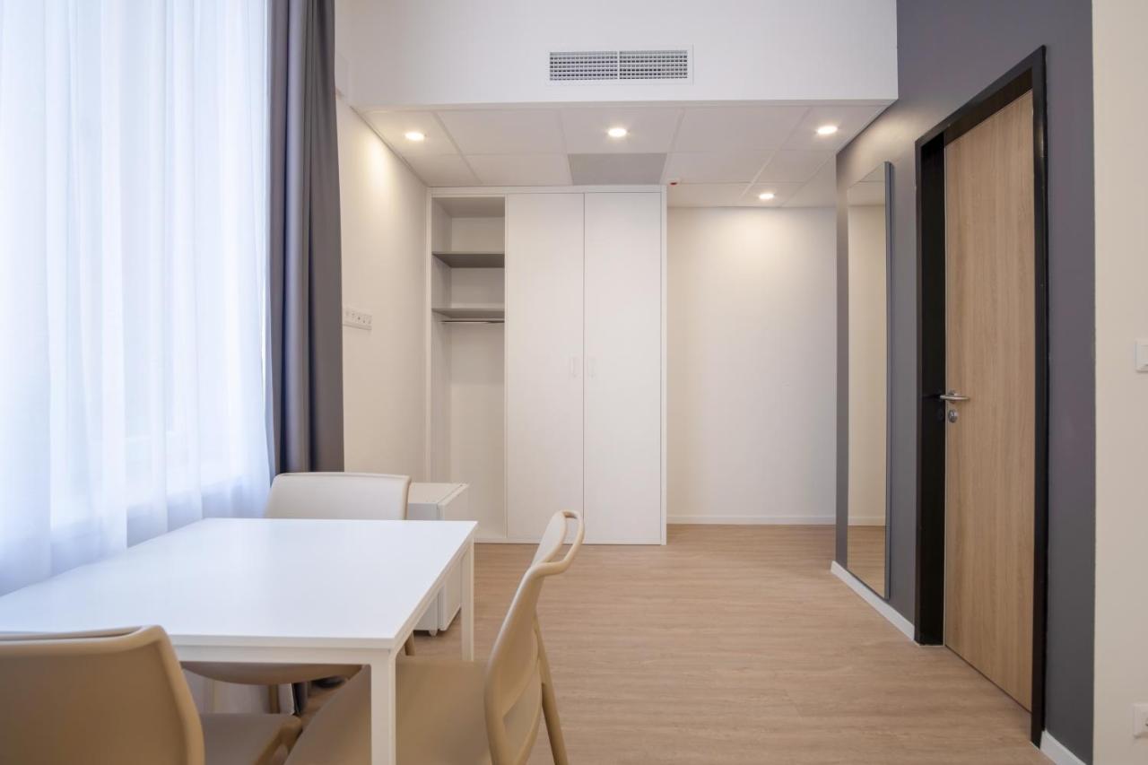 Ciszterci Rendezvenykoezpont Bed & Breakfast บาลาโตนัลมาดี ภายนอก รูปภาพ
